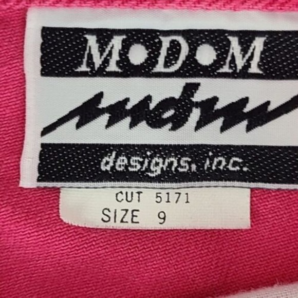 MDM Junior/Women's (9) Pink Denim High Rise 5 pocket Cotton Shorts Barbie - Picture 7 of 8